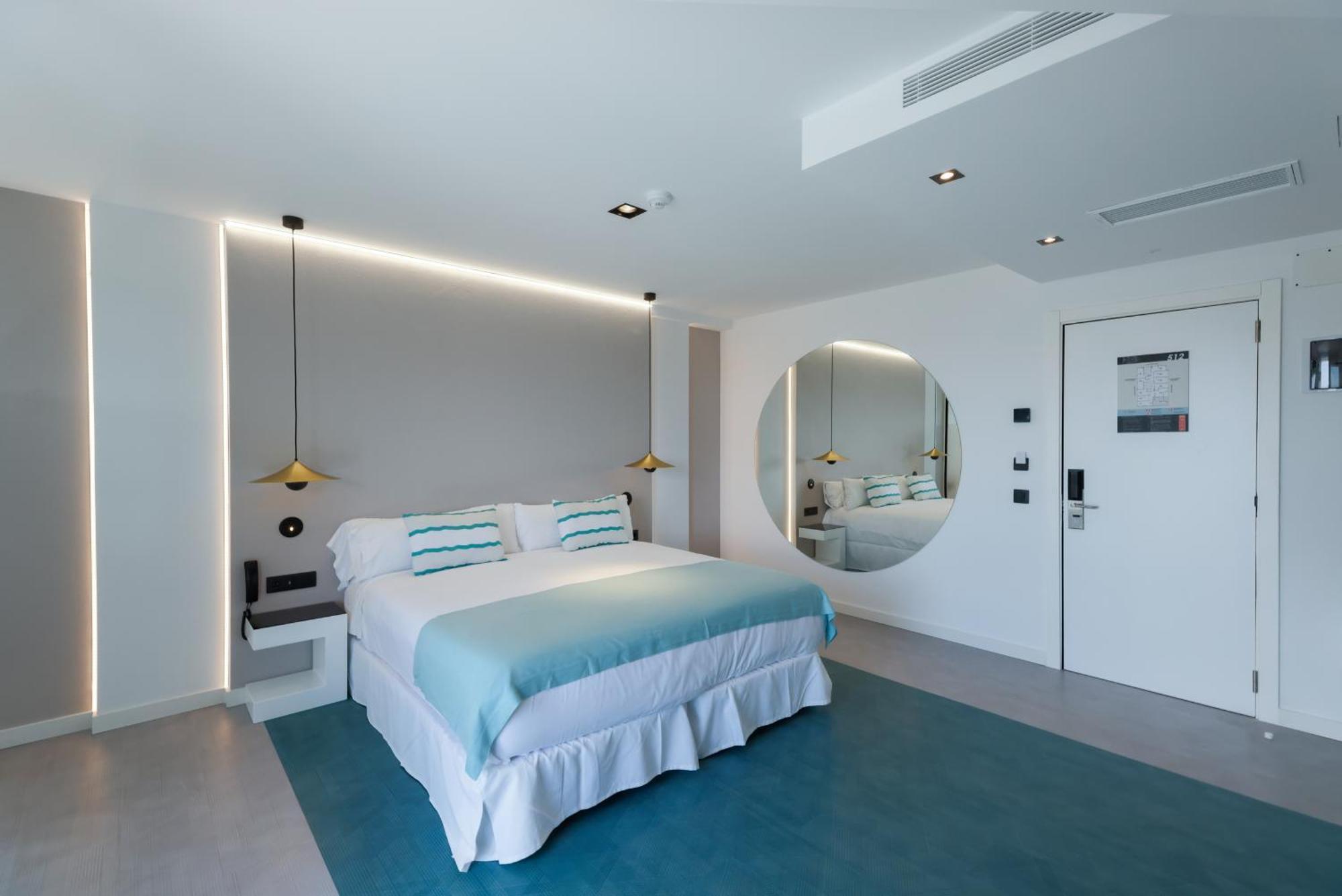 Hotel Puerto De La Luz By Pierre & Vacances ラスパルマス・デ・グランカナリア エクステリア 写真